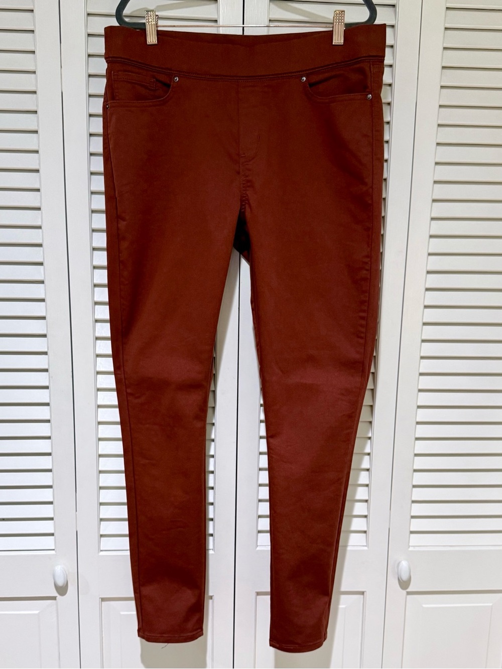 Levi’s Signature Totally Shaping Pull-On Skinny Jeans Mid-Rise Stretch